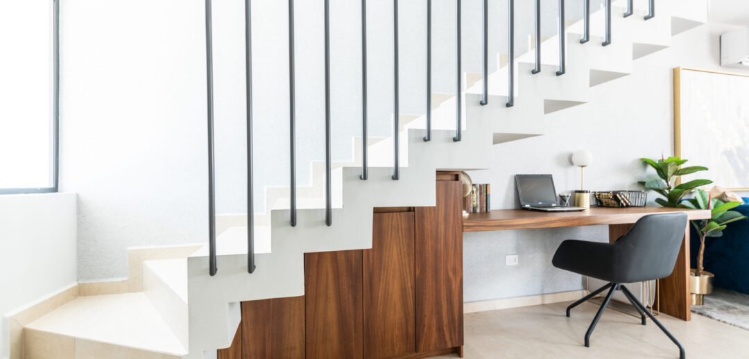 vitalia-casas-en-venta-culiacan-modelo-belleza-escaleras