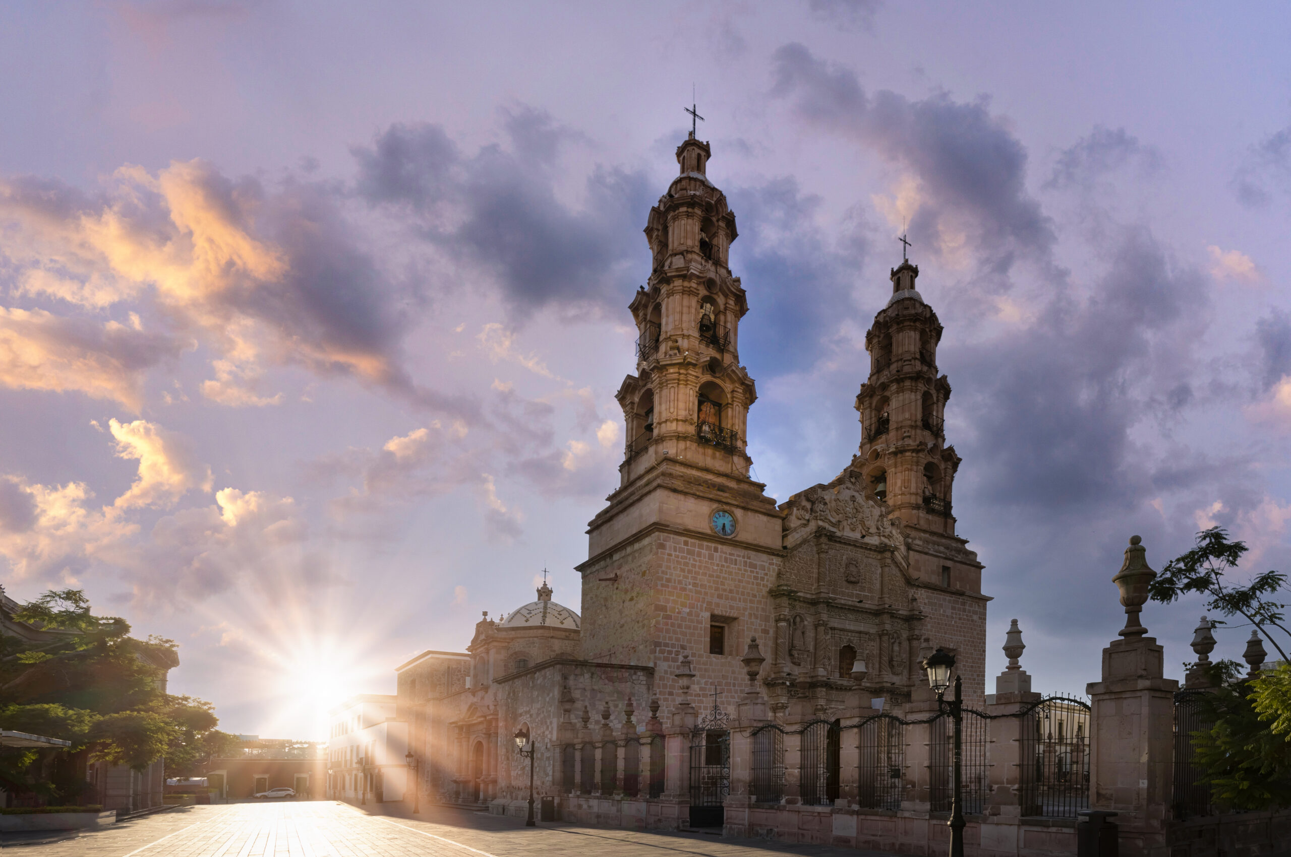 Mexico, Aguascalientes Cathedral Basilica in historic colonial center near Plaza de la Patria