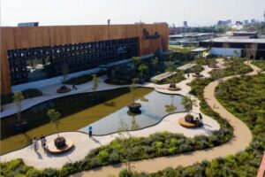 Espejo de agua Azotea Verde Plaza Satelite