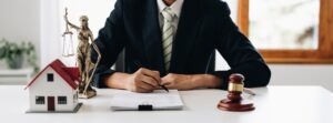 Abogado penalista especialidad en recuperación de bienes y raices